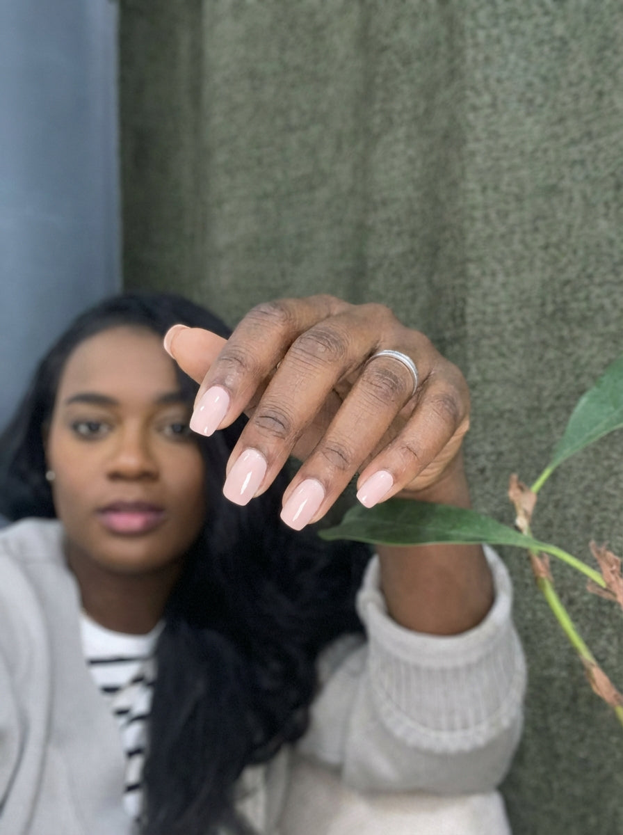Era – Ivory Touch | Press-on Nails